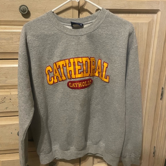 MV Sport Other - MV sports Sweater unisex size large